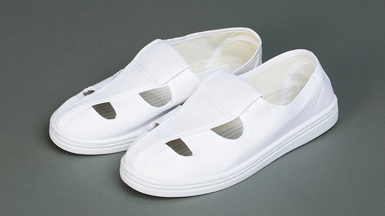 凈尚凈美防靜電鞋經(jīng)久耐用，性能良好